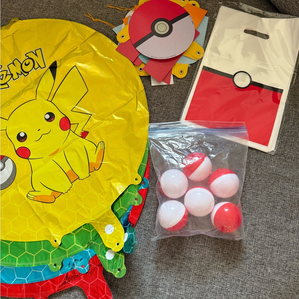 Pokemon Party Supplies Set